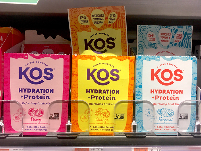KOSの陳列棚