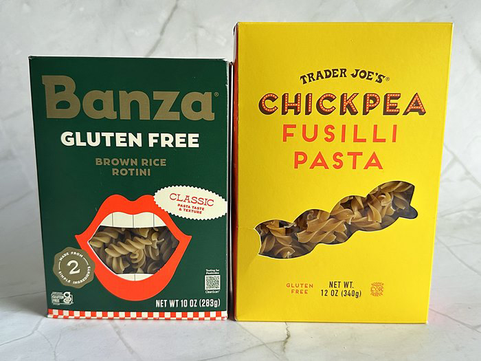 Banza(左)とTrader Joe's(右)のパッケージ