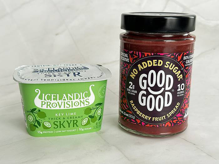 北欧を彷彿とさせるストーリー性のある「Icelandic Provisions」のロゴと「GOOD GOOD」の面白いロゴが入ったパッケージ