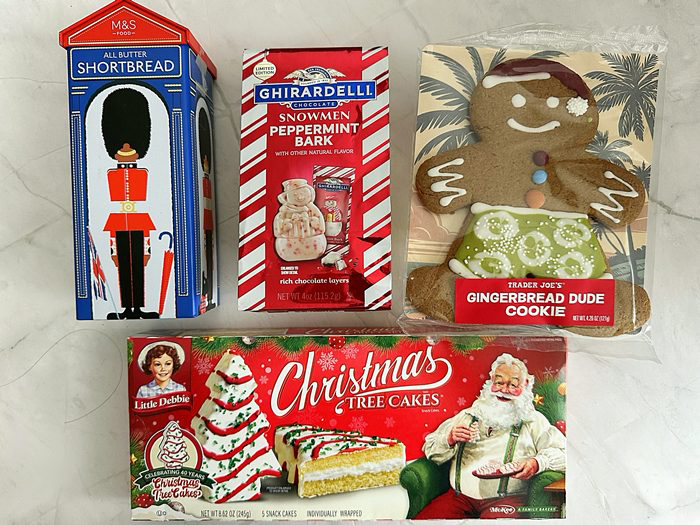 クリスマスの伝統的なキャラクターが描かれたクリスマスらしいお菓子のパッケージ