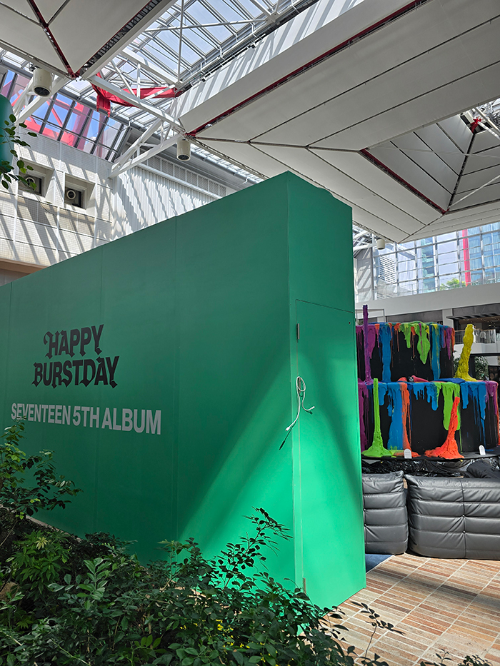 ポップアップ会場