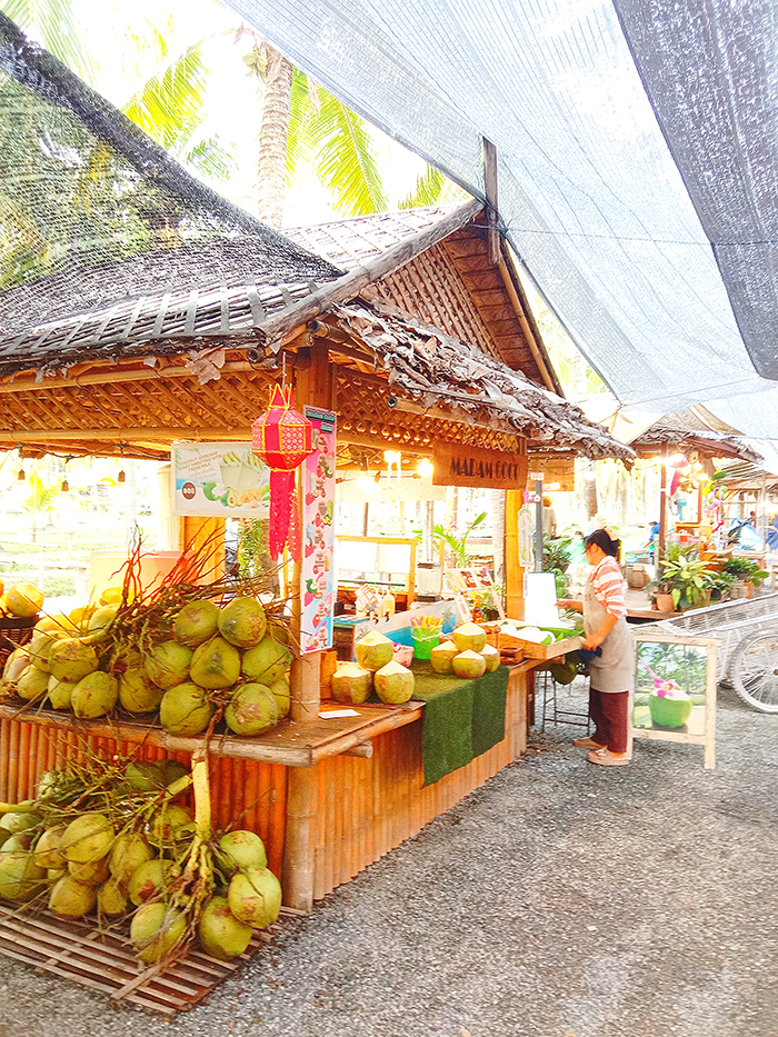 ココナッツジュース売り場