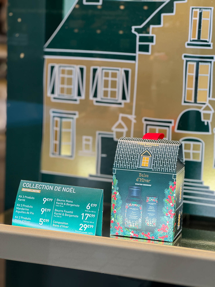 60年以上の歴史を誇る自然由来のスキンケアブランド「イヴ・ロシェ」のショーウインドウ