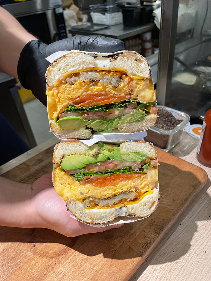 ベーグルウィッチの断面