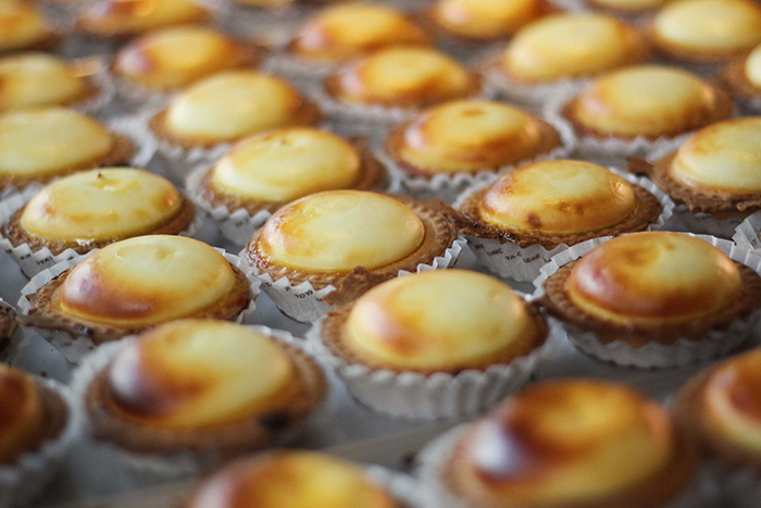 2014年の発売開始から、瞬く間に大人気となった「BAKE CHEESE TART」