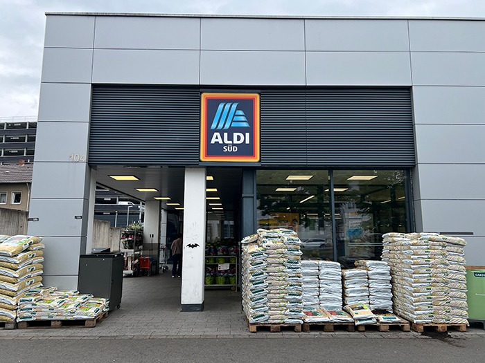 「ALDI」の外観
