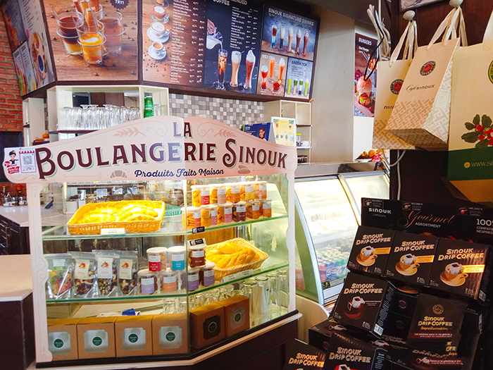 昔の喫茶店のような雰囲気のあるカウンター