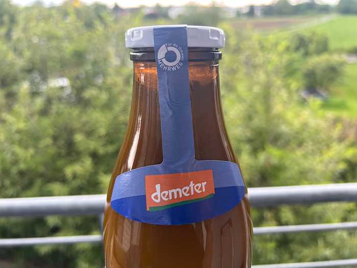 「Demeter」マーク