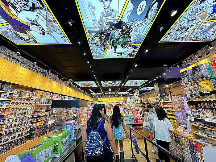 日本のキャラクターや玩具を販売している個性的な専門店