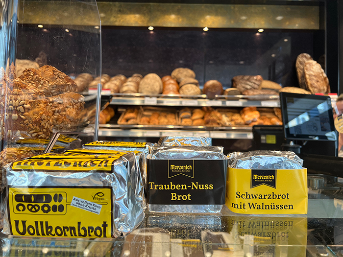 「Trauben-Nuss-Brot」のパッケージ